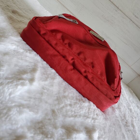 Baggallini Triple Zip Bagg - Picture 7 of 9